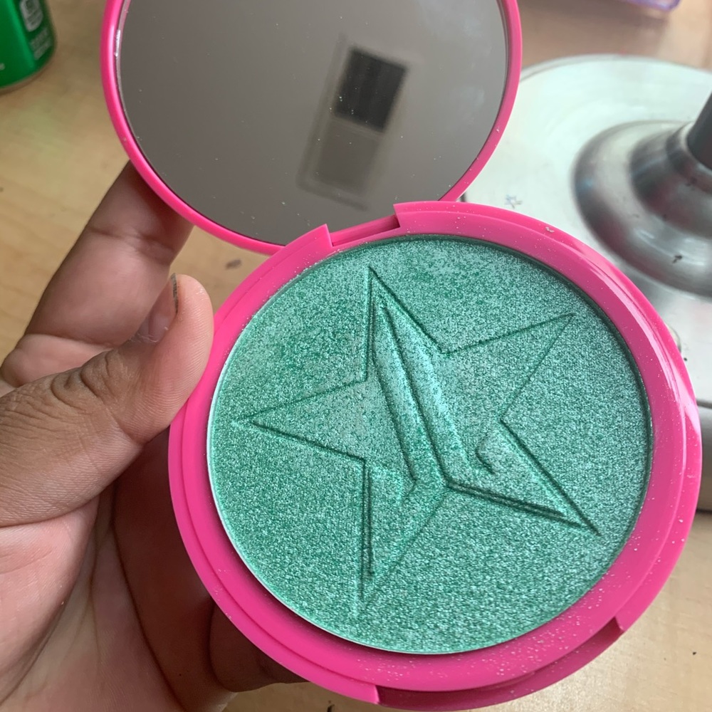 Jeffree Star Skin Frost